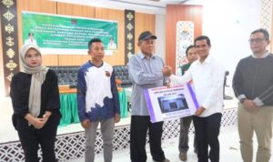 Ribuan Bibit Kakao Diserahkan ke Kelompok Tani, Pemkab Nunukan Dorong Produktivitas Pertanian