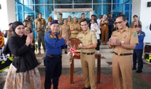 Respon Aspirasi Masyarakat, Bupati Nunukan Serahkan 5 Unit Mobil Pemadam Kebakaran